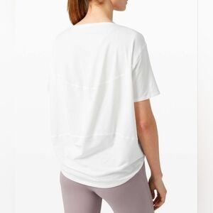 Lululemon Back In Action Short Sleeve White Size 10-12